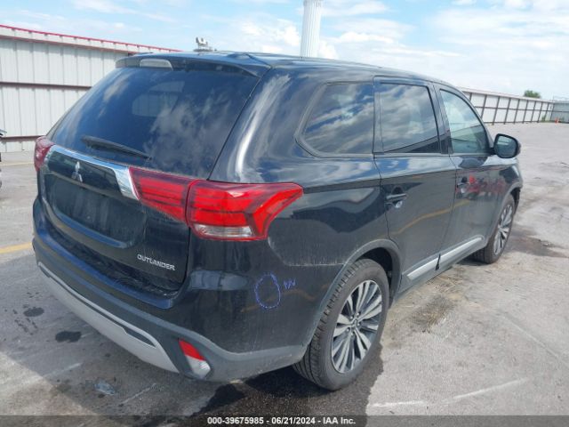 JA4AD3A38KZ034084 Mitsubishi Outlander Se