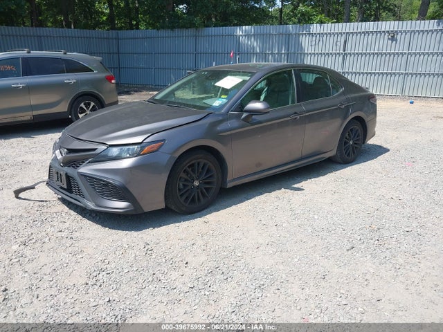 Toyota CAMRY SE 2021 4T1G11AK6MU413438 Image 2