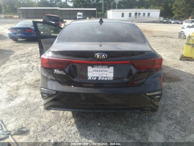 3KPF24ADXME378532 KIA Forte Lxs