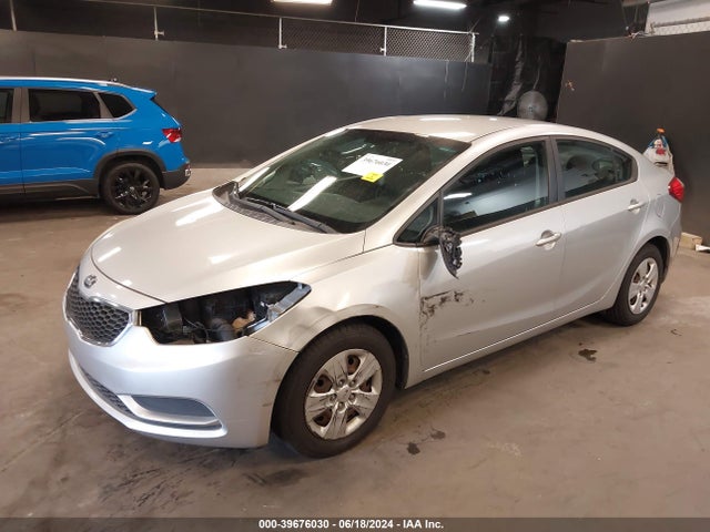 KIA FORTE LX 2014 KNAFK4A62E5189594 Image 2