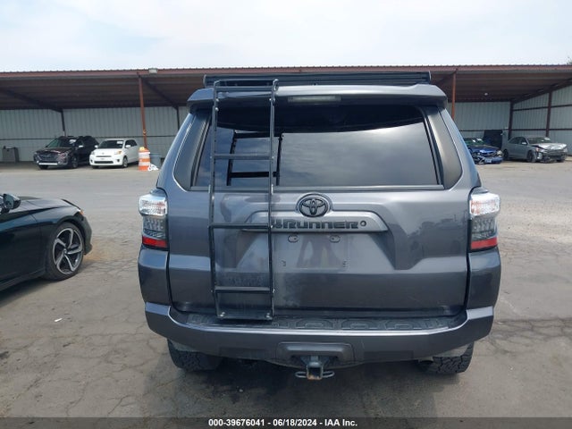 Toyota 4runner Sr5 Premium 2018 JTEBU5JR0J5564156 Image 16