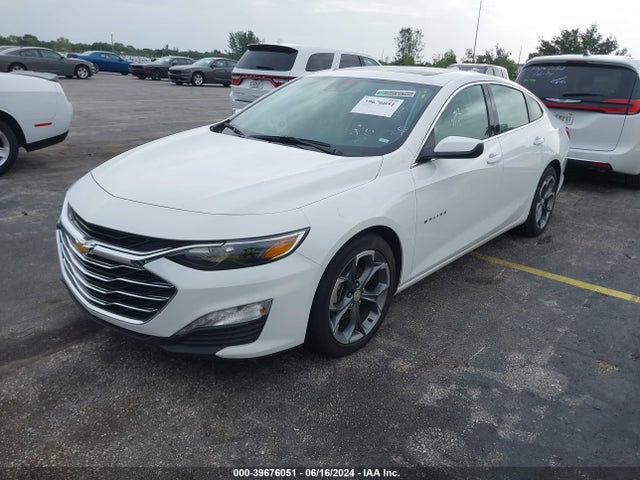 Chevrolet MALIBU LT 2024 1G1ZD5ST1RF107299 Image 2
