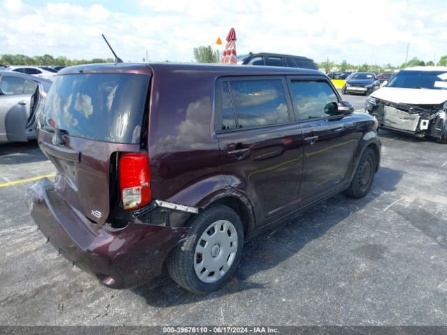 JTLZE4FEXFJ073807 Scion XB