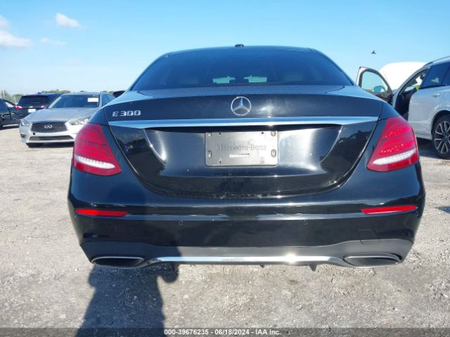 WDDZF4JB9HA013712 Mercedes-Benz E 300
