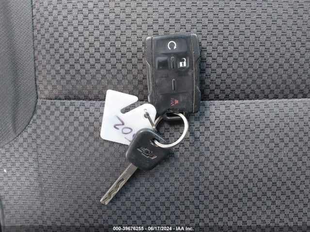 Chevrolet Silverado 1500 1lt 2018 3GCPCREC3JG503130 Image 11