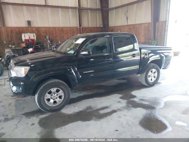 Toyota Tacoma Base V6 2014 3TMLU4EN5EM145665 Image 2