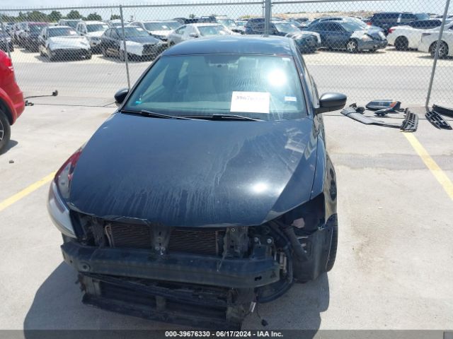 3VWD17AJ6GM305702 Volkswagen Jetta 1.8t Sport