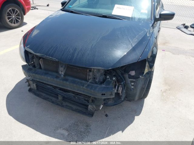 3VWD17AJ6GM305702 Volkswagen Jetta 1.8t Sport