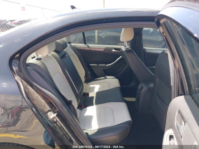 3VWD17AJ6GM305702 Volkswagen Jetta 1.8t Sport