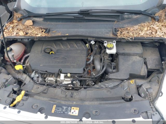 1FMCU9HD6JUA72677 Ford ESCAPE SEL