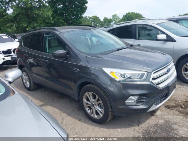 1FMCU9HD6JUA72677 Ford ESCAPE SEL