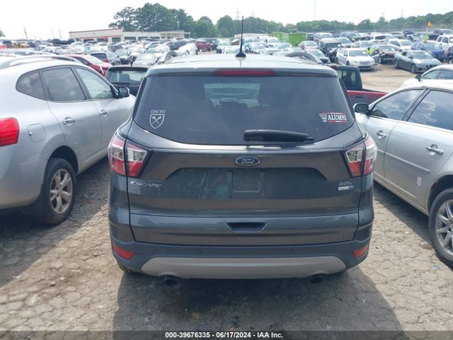 1FMCU9HD6JUA72677 Ford ESCAPE SEL