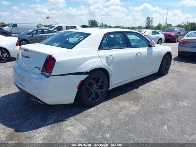 2C3CCABG7NH174269 Chrysler 300 S