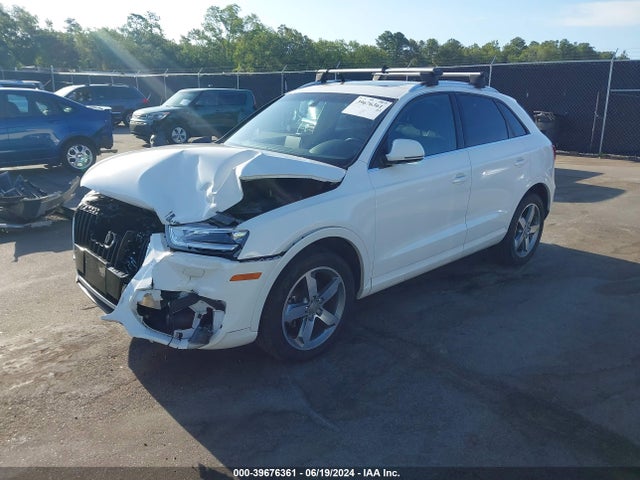 WA1BFCFSXFR013905 Audi Q3 2.0t Premium Plus