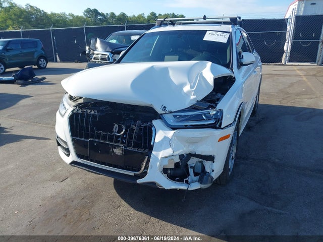 WA1BFCFSXFR013905 Audi Q3 2.0t Premium Plus