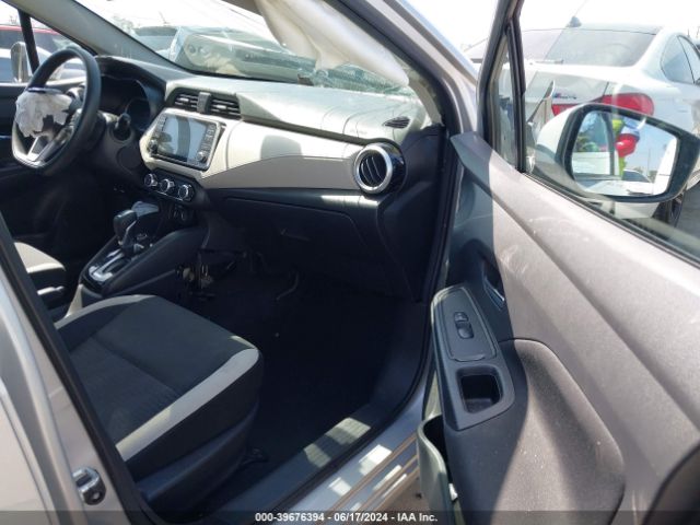 3N1CN8EV0ML832774 Nissan Versa Sv Xtronic Cvt