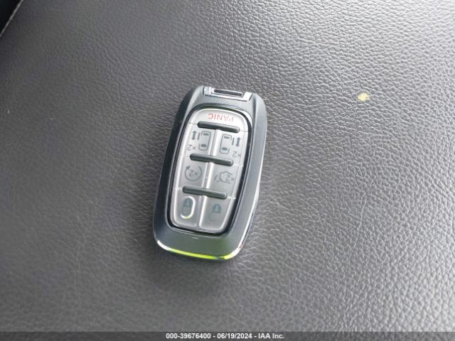 2C4RC1BG4PR620431 Chrysler Pacifica Touring L