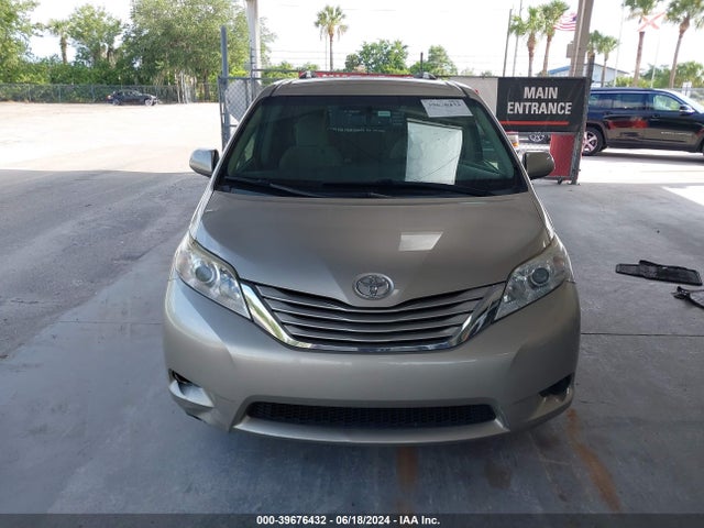 Toyota Sienna Le 8 Passenger 2015 5TDKK3DC5FS672456 Image 12