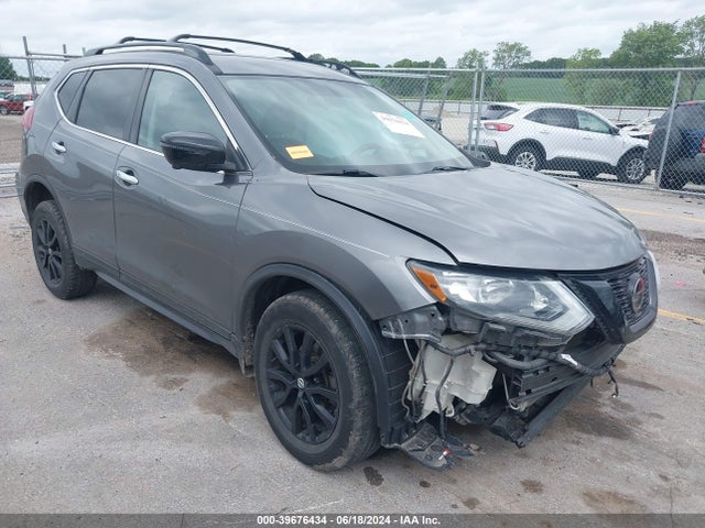 Nissan ROGUE SV 2018 5N1AT2MVXJC735626 Image 1