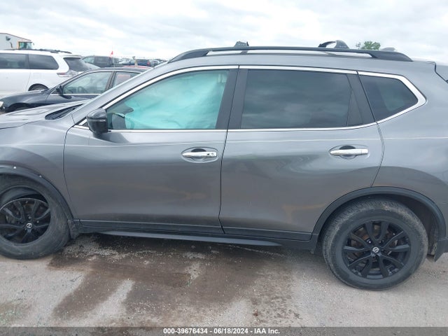 Nissan ROGUE SV 2018 5N1AT2MVXJC735626 Image 15