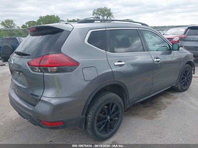 Nissan ROGUE SV 2018 5N1AT2MVXJC735626 Image 4