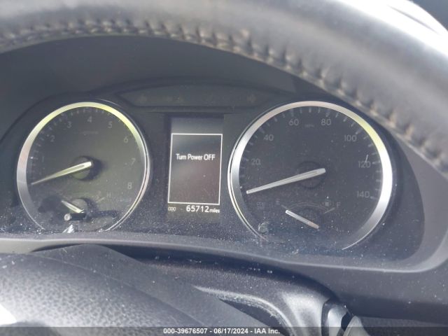 5TDJZRFH3JS847945 Toyota Highlander Se