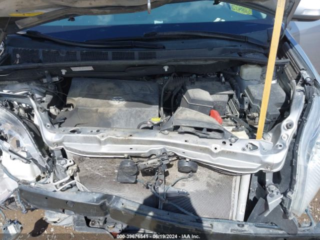5TDDK3DC9ES083093 Toyota Sienna Limited 7 Passenger