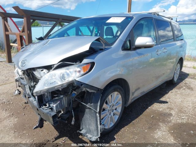 5TDDK3DC9ES083093 Toyota Sienna Limited 7 Passenger