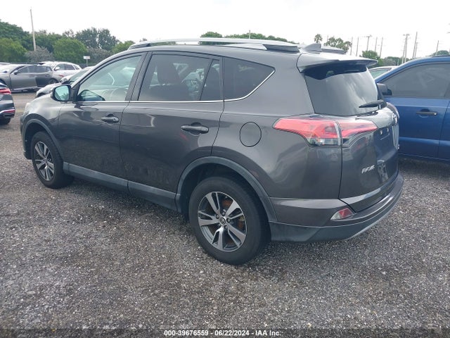 Toyota Rav4 Xle 2018 2T3WFREV9JW439762 Image 3