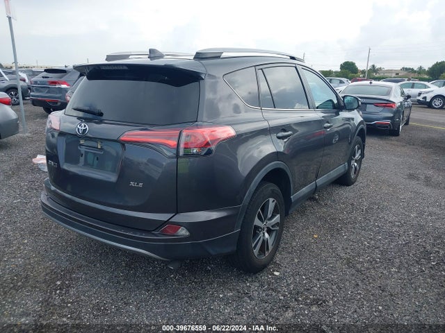 Toyota Rav4 Xle 2018 2T3WFREV9JW439762 Image 4