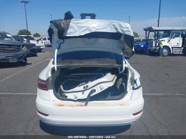 3VWN57BU8KM038802 Volkswagen Jetta 1.4t S