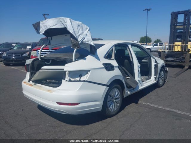3VWN57BU8KM038802 Volkswagen Jetta 1.4t S