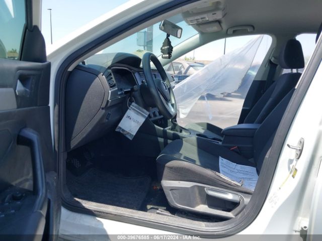 3VWN57BU8KM038802 Volkswagen Jetta 1.4t S