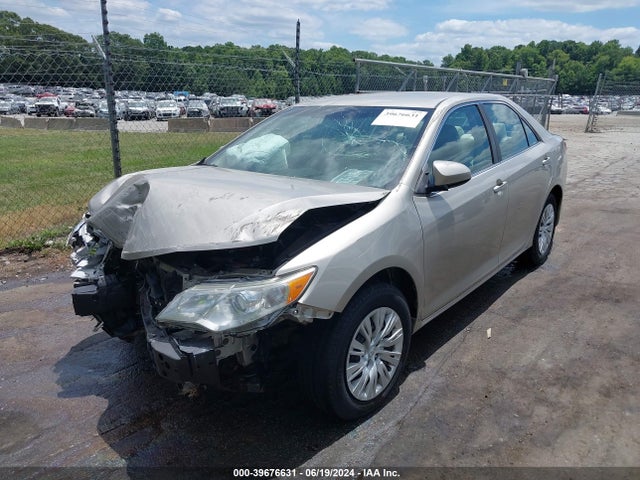 Toyota CAMRY LE 2014 4T1BF1FK6EU851317 Image 2