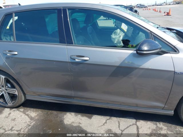 WVWUF7AU1GW279086 Volkswagen Golf R 4-door