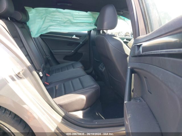 WVWUF7AU1GW279086 Volkswagen Golf R 4-door