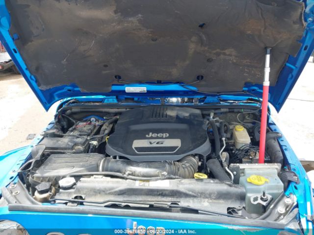 1C4BJWEG2GL143362 Jeep Wrangler Unlimited Sahara