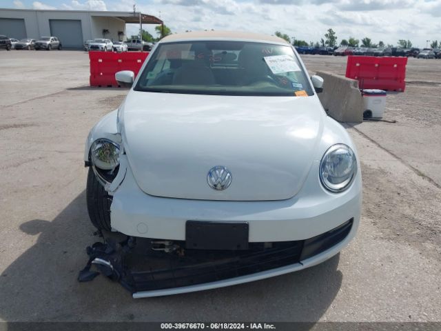 3VW517AT5FM813387 Volkswagen Beetle 1.8t