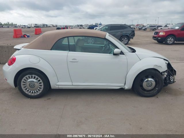 3VW517AT5FM813387 Volkswagen Beetle 1.8t