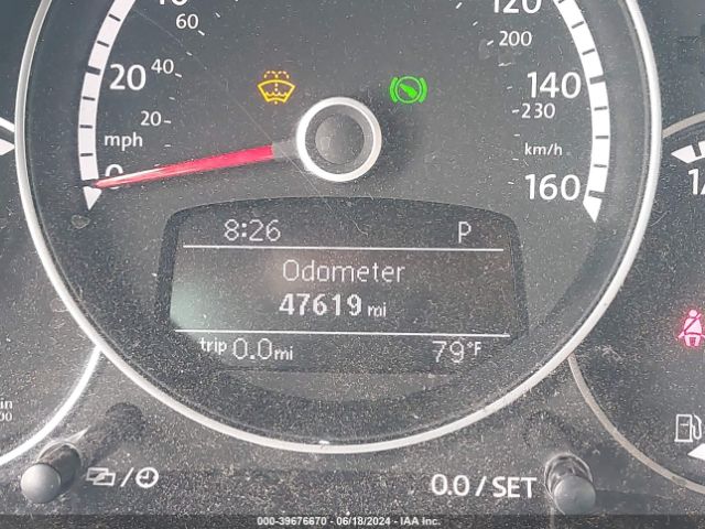3VW517AT5FM813387 Volkswagen Beetle 1.8t