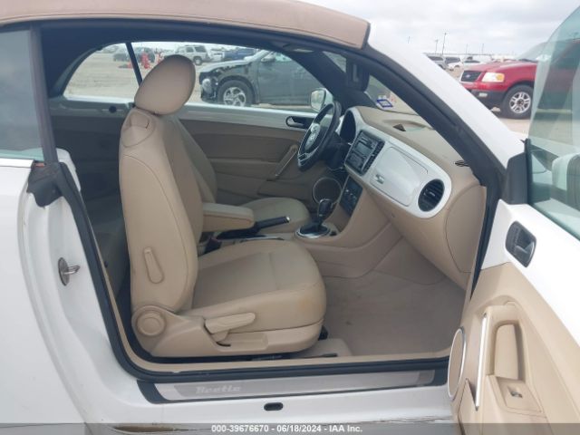 3VW517AT5FM813387 Volkswagen Beetle 1.8t