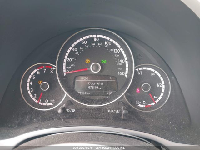 3VW517AT5FM813387 Volkswagen Beetle 1.8t