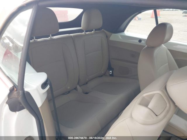 3VW517AT5FM813387 Volkswagen Beetle 1.8t