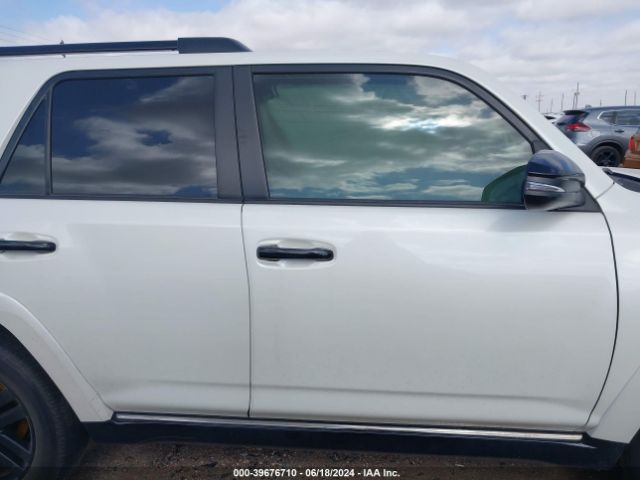 JTEZU5JR9L5221122 Toyota 4runner Nightshade Special Edition