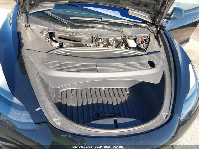2023 TESLA MODEL 3 5YJ3E1EAXPF437151 Photo 9