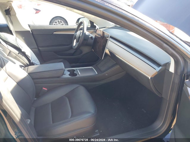 2023 TESLA MODEL 3 5YJ3E1EAXPF437151 Photo 4