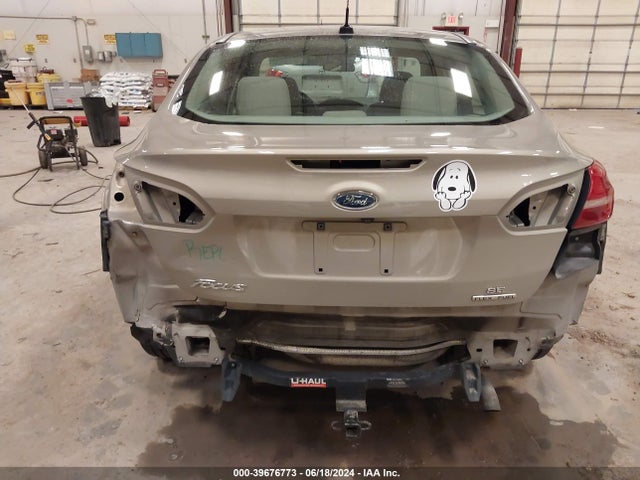 Ford FOCUS SE 2016 1FADP3F27GL387619 Image 6