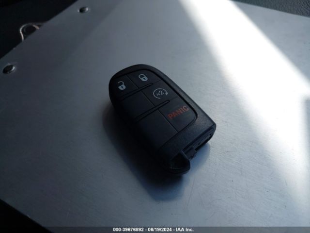 3C4NJDBB2JT349691 Jeep Compass Latitude 4x4