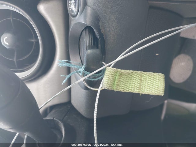 2009 MINI COOPER WMWMF33509TW71475 Photo 10