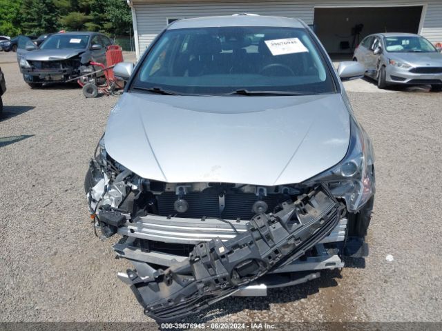 JTDKARFU7G3513940 Toyota Prius Four Touring